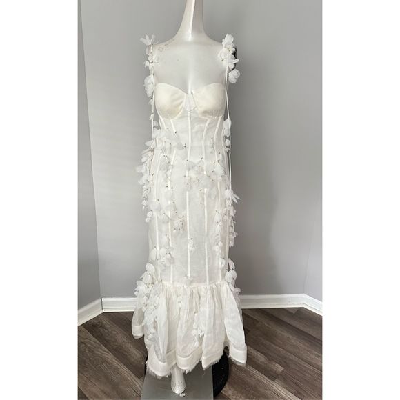 Zimmermann Petal Appliqué Linen-Silk Corset Gown Size AU 2 (US 8) $1950 - Picture 5 of 14